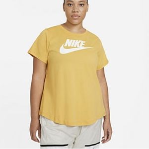 Essential Plus Sized Tee